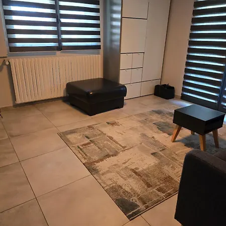 شقة In A Townhouse *